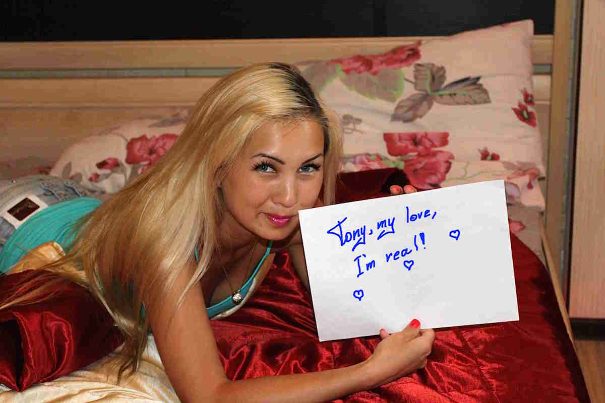 Tony, my love, I'm real! Tony, my love, I'm real!